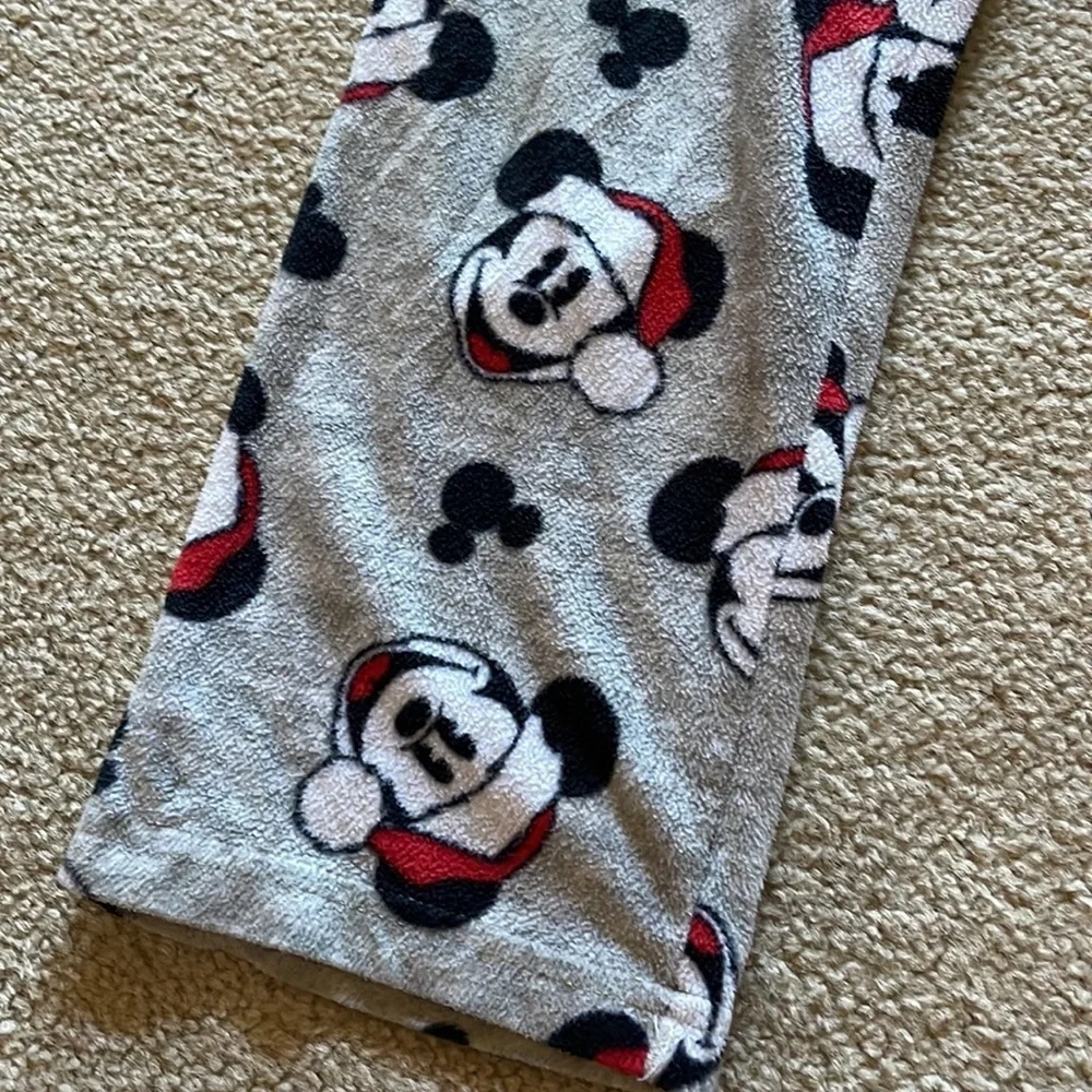 Disney Santa Mickey Mouse Gray Fleece Pajama Bottoms